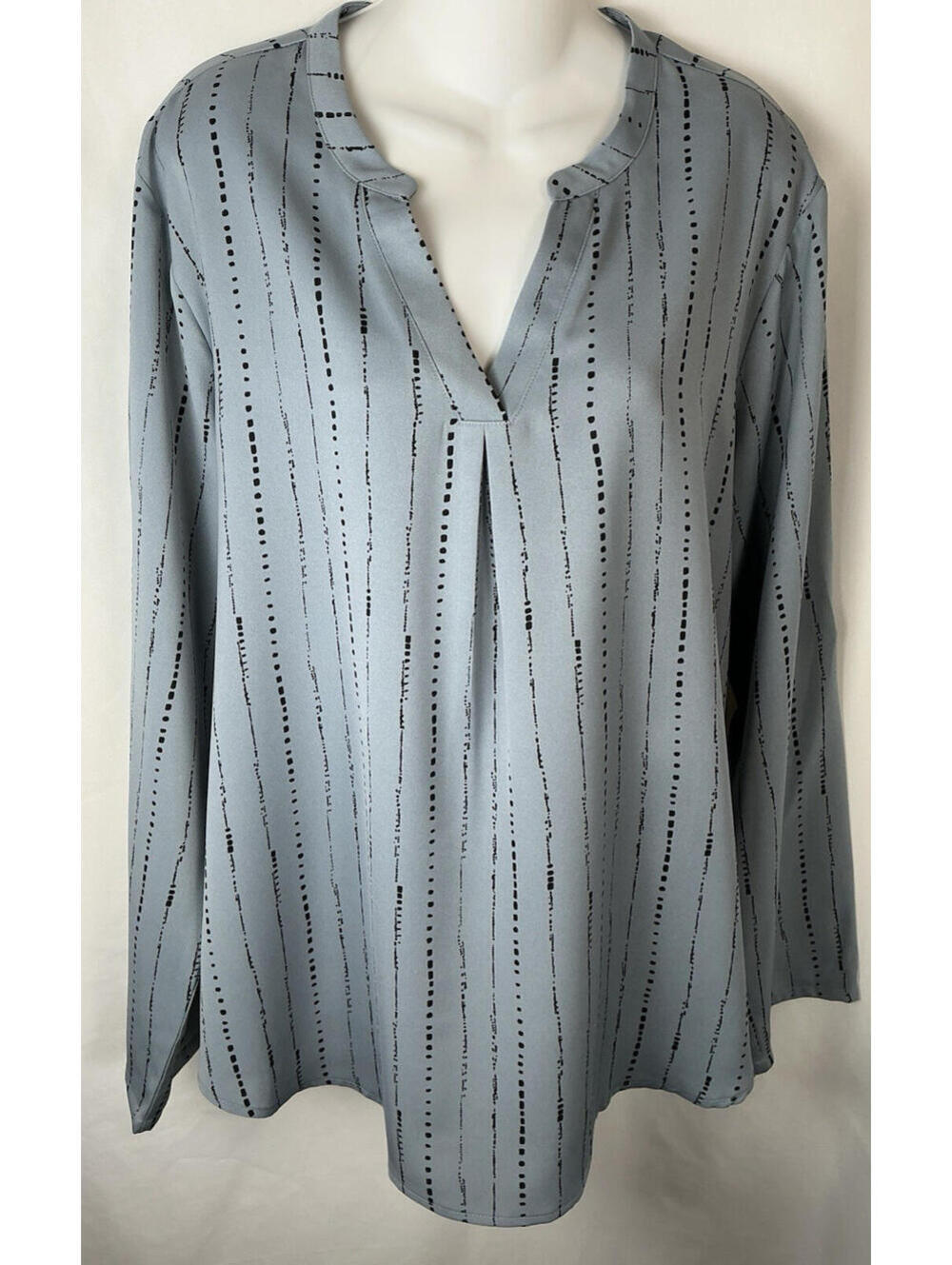 Gaharu Women's Gray Blue Long Sleeve Top   Size XL   NWT